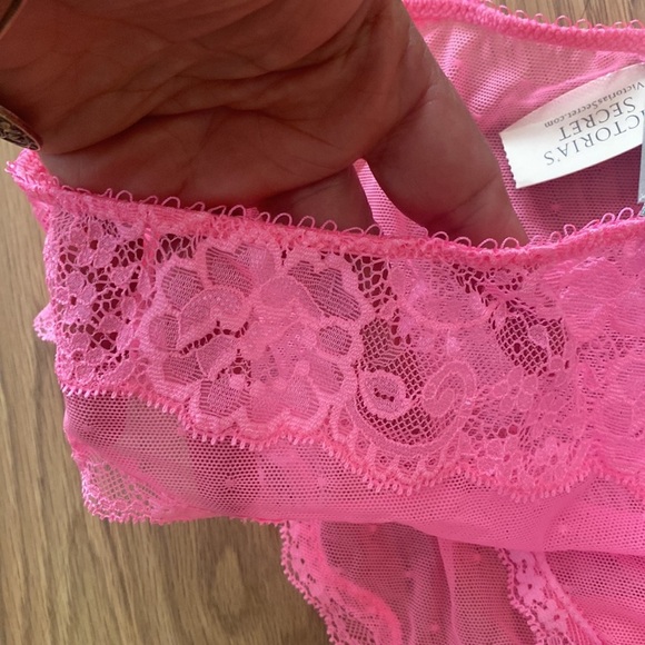 Victoria’s Secret NWT bra set - Picture 9 of 12